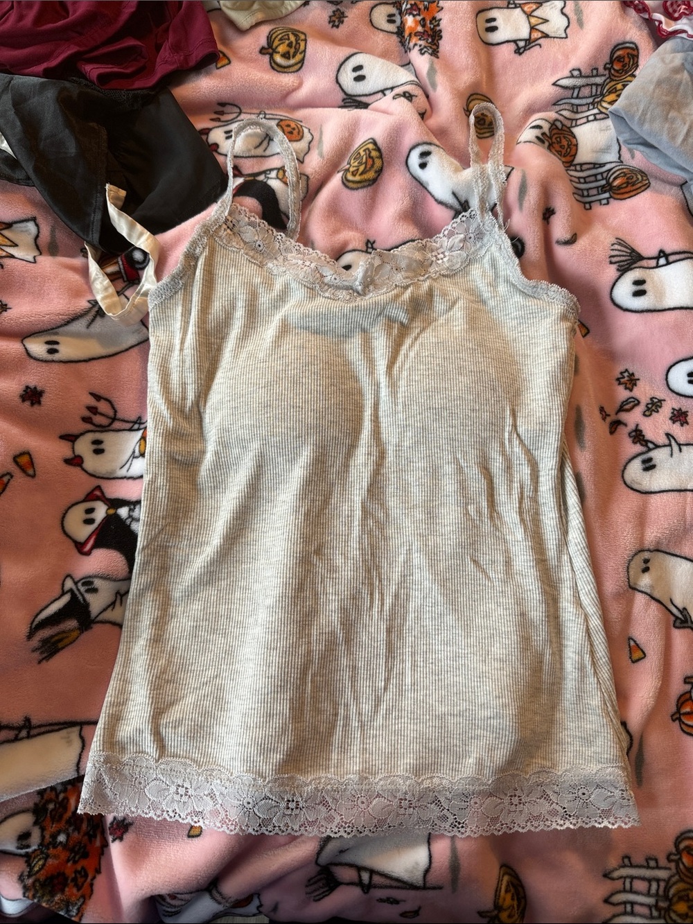 Ribbed Lace-Trim Cami Tank Top - Light Gray
